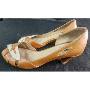 Diana Warner 38‎ US Size 7 Heel Ellie Heels Tan Brown Leather Slip On Pump